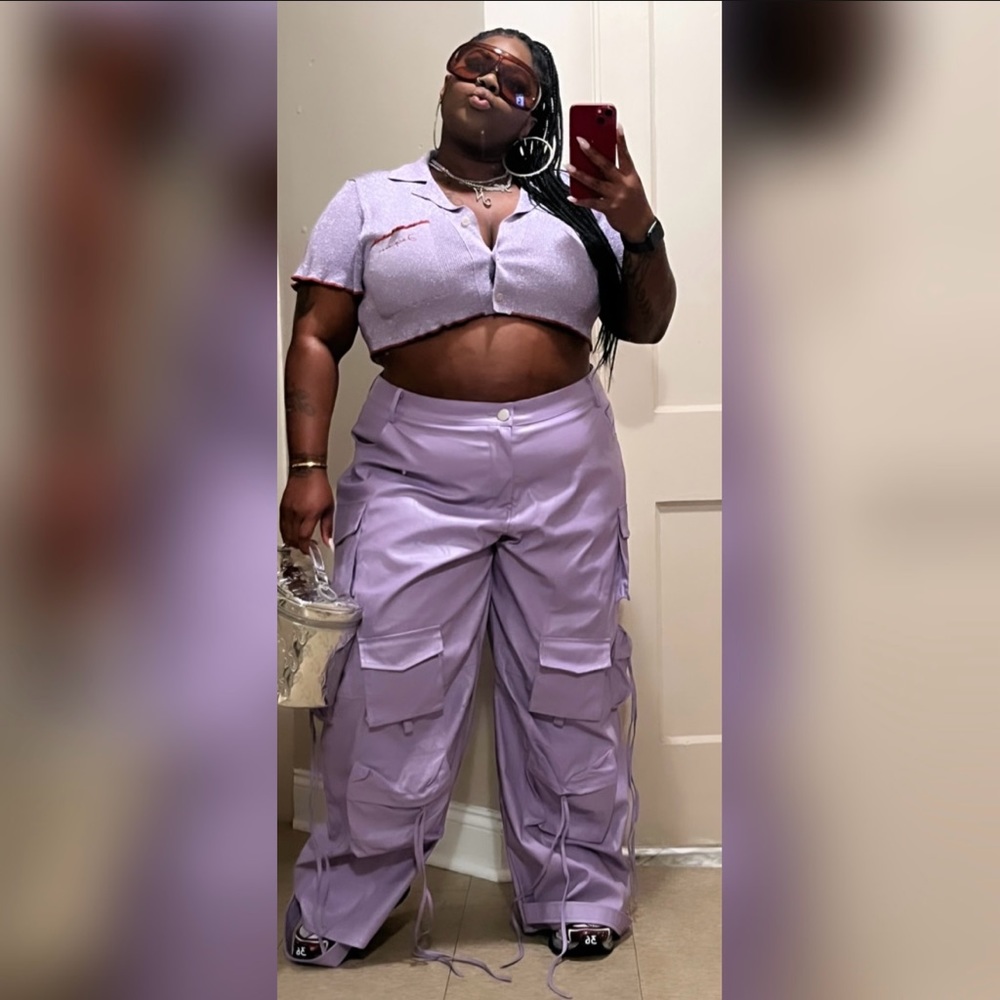 Jacquemus Lavender Cropped Button Up. Worn once size: FR 46